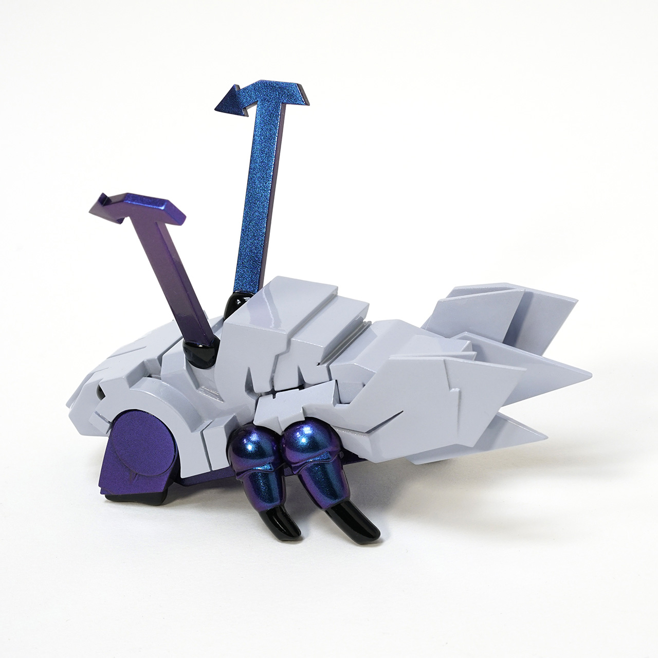 mutemess_greyfuture03